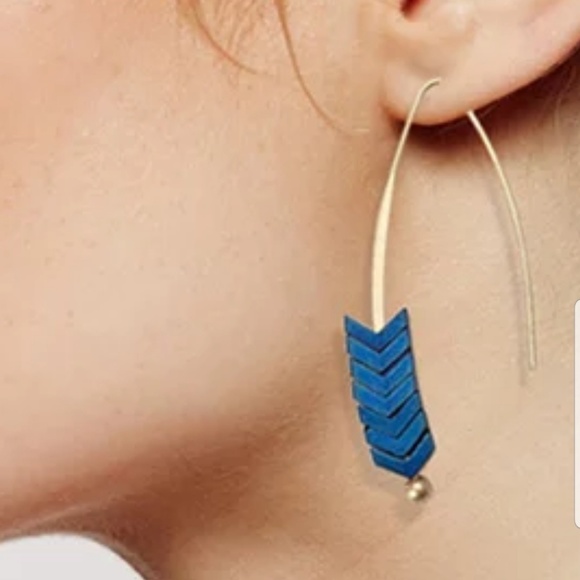 *Indra* arrow Boho Earrings - Picture 2 of 3
